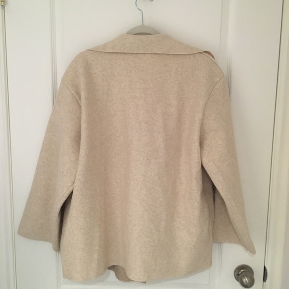 Coat: Women's Light Beige Oatmeal Wool Look Felt Belted Coat Jacket - Picture 5 of 12